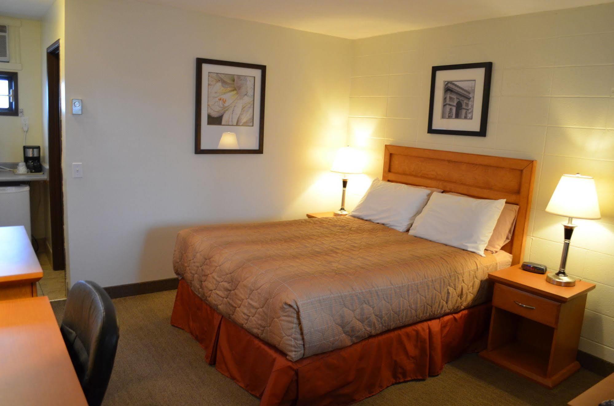 Fortune Motel Kamloops Ngoại thất bức ảnh